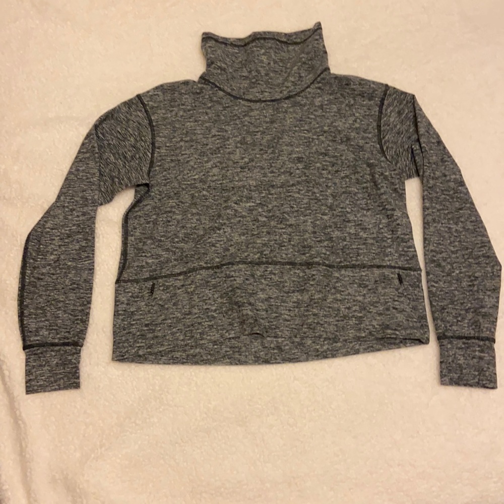 Lululemon Mock Neck Pull Over